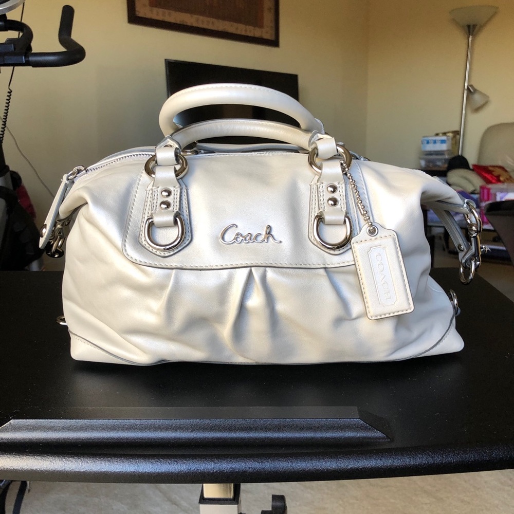 SOLD 🚫 Coach Ashley Satchel Handbag